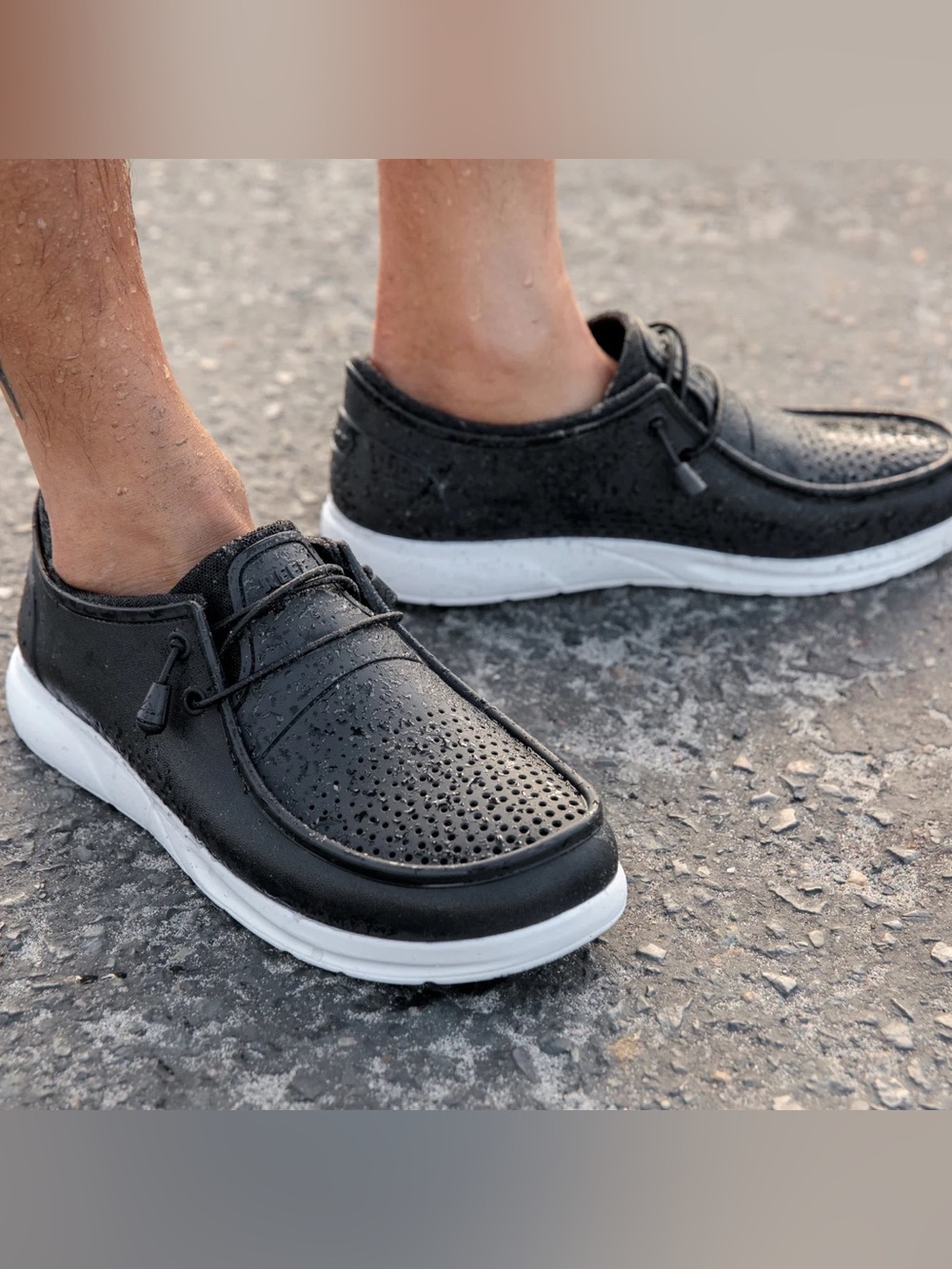 Reef Water Coast Men's Black White Water-Friendly Slip On Adjustable Sneakers